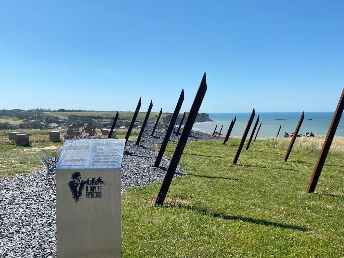 LA LUMINEUZ au cœur des plages du débarquement Creully sur Seulles Esterno foto